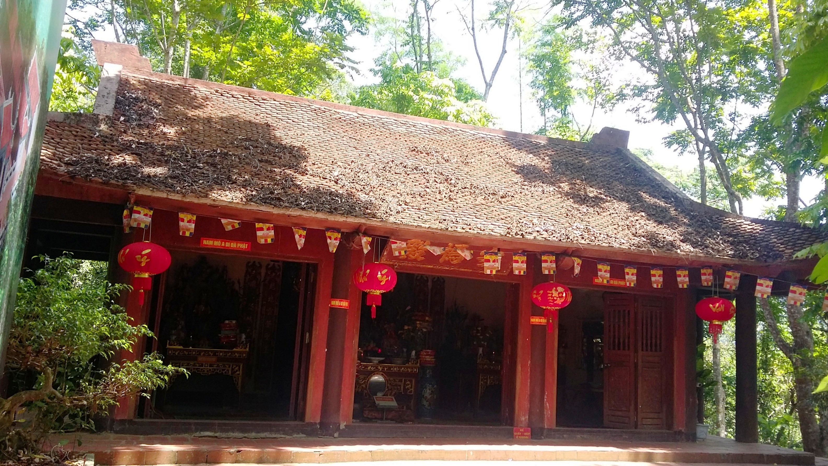 Đền An Mạ-địa điểm thu hút khách tham quan